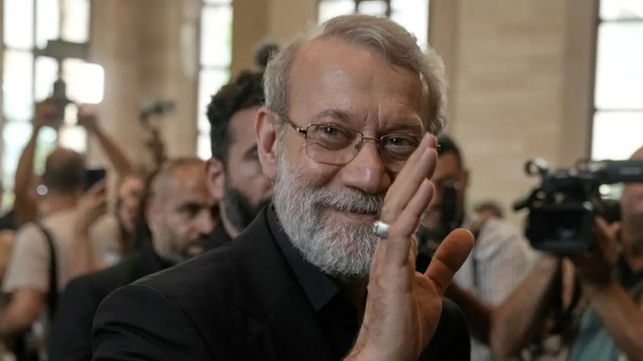 Sekretaris Dewan Keamanan Nasional Tertinggi Iran Ali Larijani di Beirut, Lebanon, pada 13 Agustus 2025.
