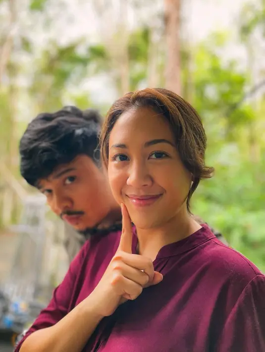 Masih dalam tahap produksi, belum diketahui kapan tanggal pasti film ini akan tayang di bioskop. Tidak sedikit netizen yang menanyakan tanggal rilis film ini karena sudah tidak sabar dengan petualangan keduanya. (Liputan6.com/IG/@sherinasinna)