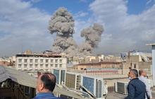 FOTO: Asap Hitam Membubung Usai Serangan Israel di Teheran Iran