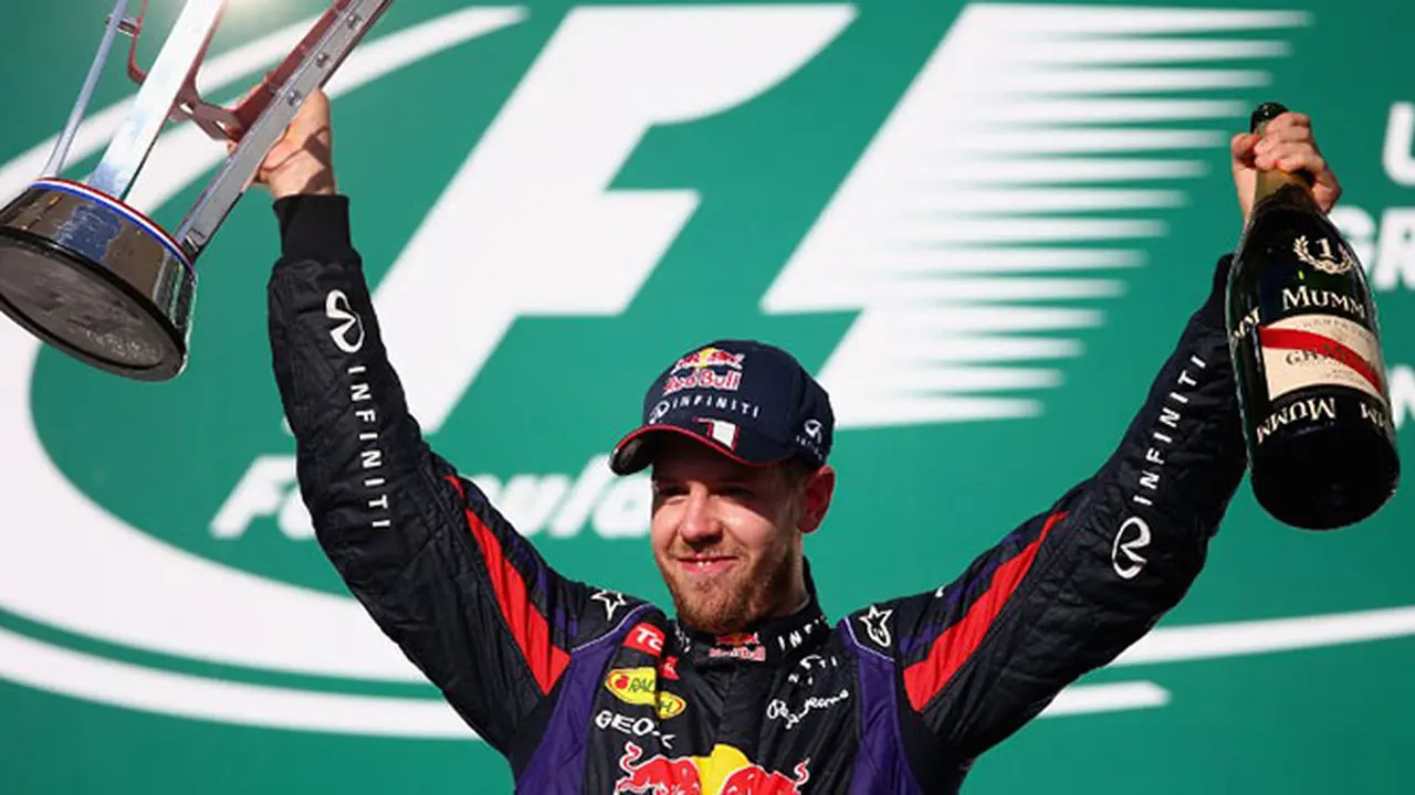 vettel-juara-131118b.jpg