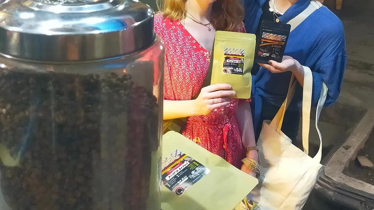 Dari Sepi hingga Diserbu Pembeli, Begini Perjalanan Kedai Kopi Viral di Tengah Pasar Beringharjo