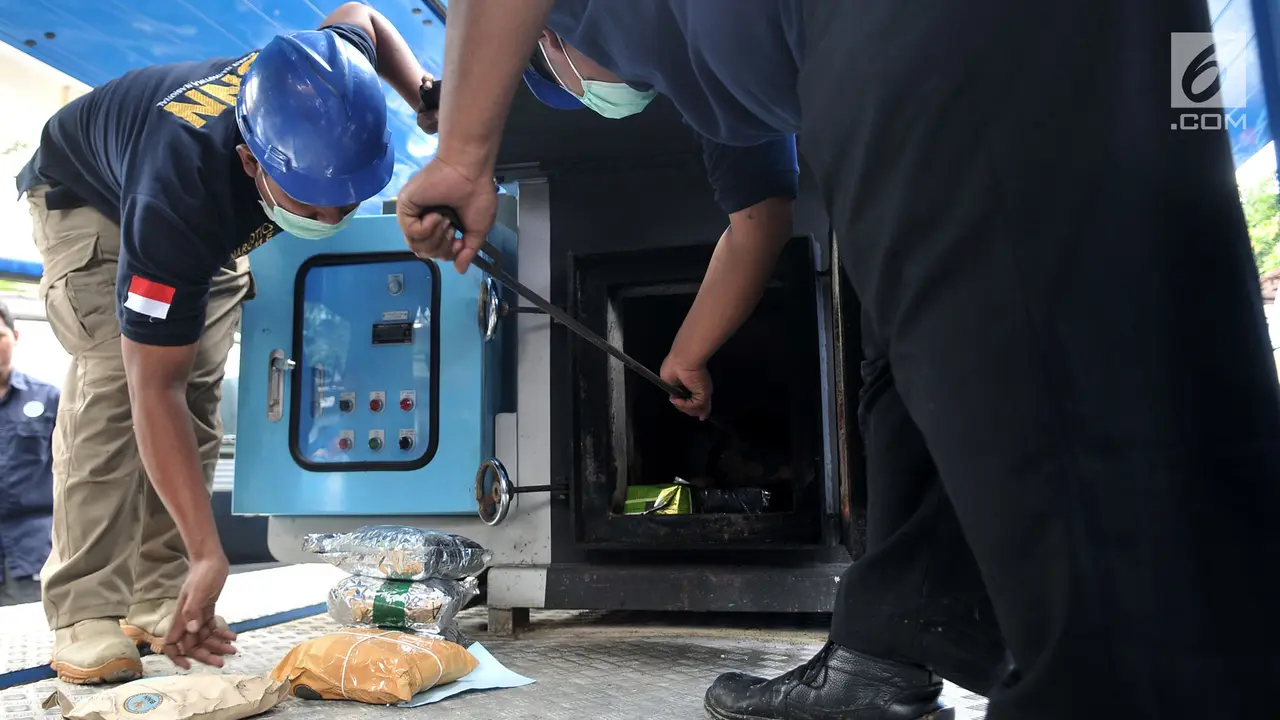 BNN Musnahkan 1,3 Ton Ganja dan 18,6 Kg Sabu