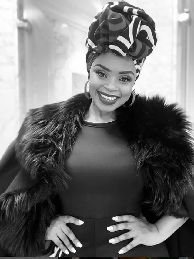 Cucu Nelson Mandela, Zoleka Mandela yang Meninggal Dunia di Usia 43 Tahun