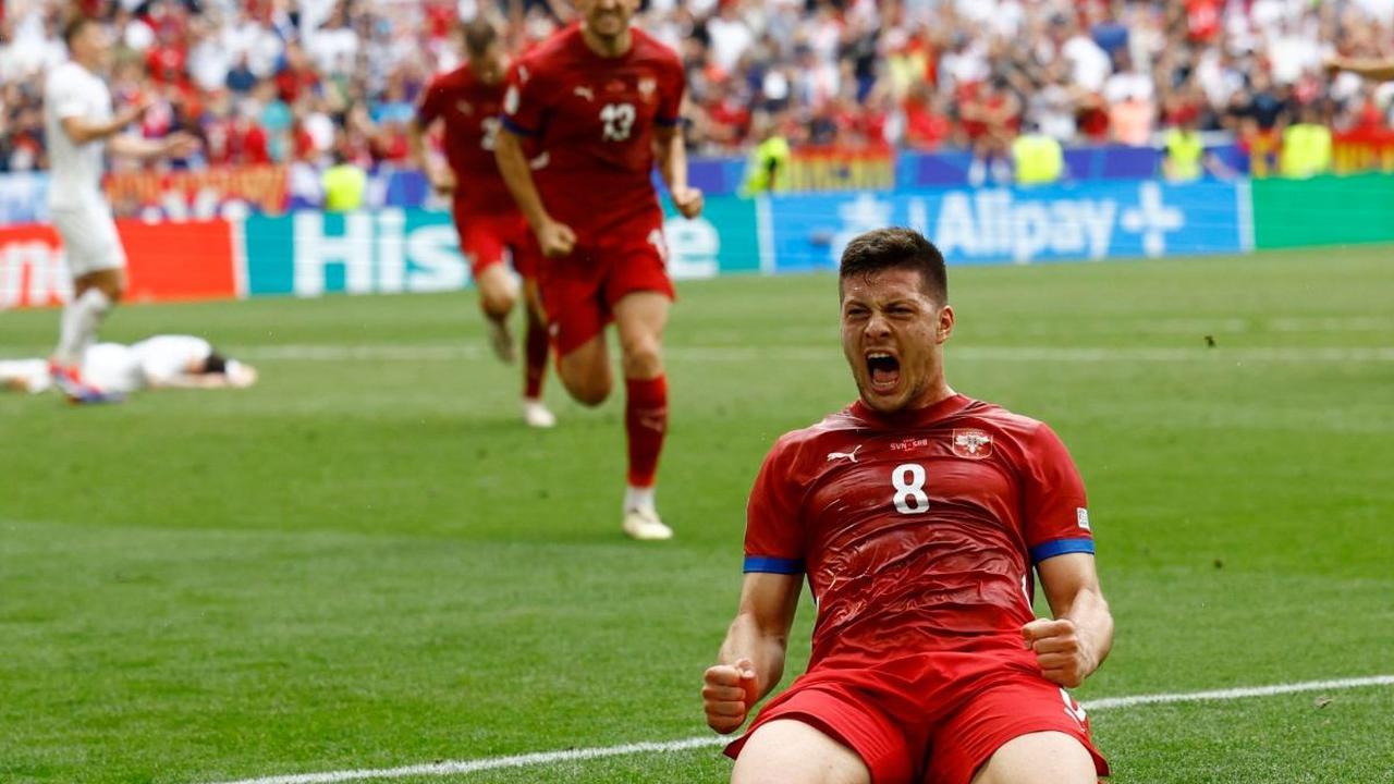 Gol tunggal Luka Jovic pada masa injury time babak kedua berhasil menyelamatkan Timnas Serbia dari kekalahan melawan Slovenia pada penyisihan Grup C Euro 2024. Dalam duel yang berlangsung di Allianz Arena, Munich, Jerman, pada Kamis (20/6), Slovenia dan S