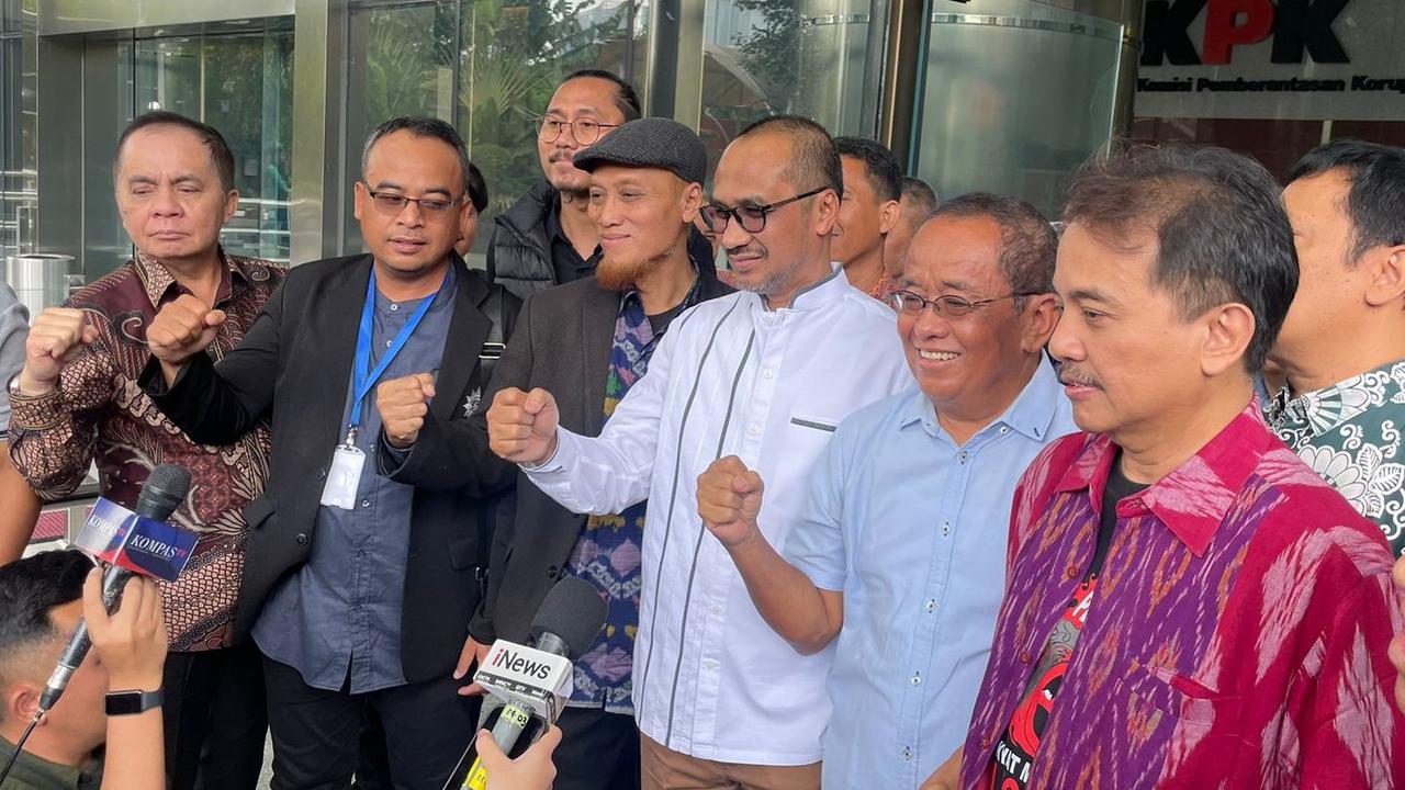 Abraham Samad Cs Laporkan Aguan ke KPK