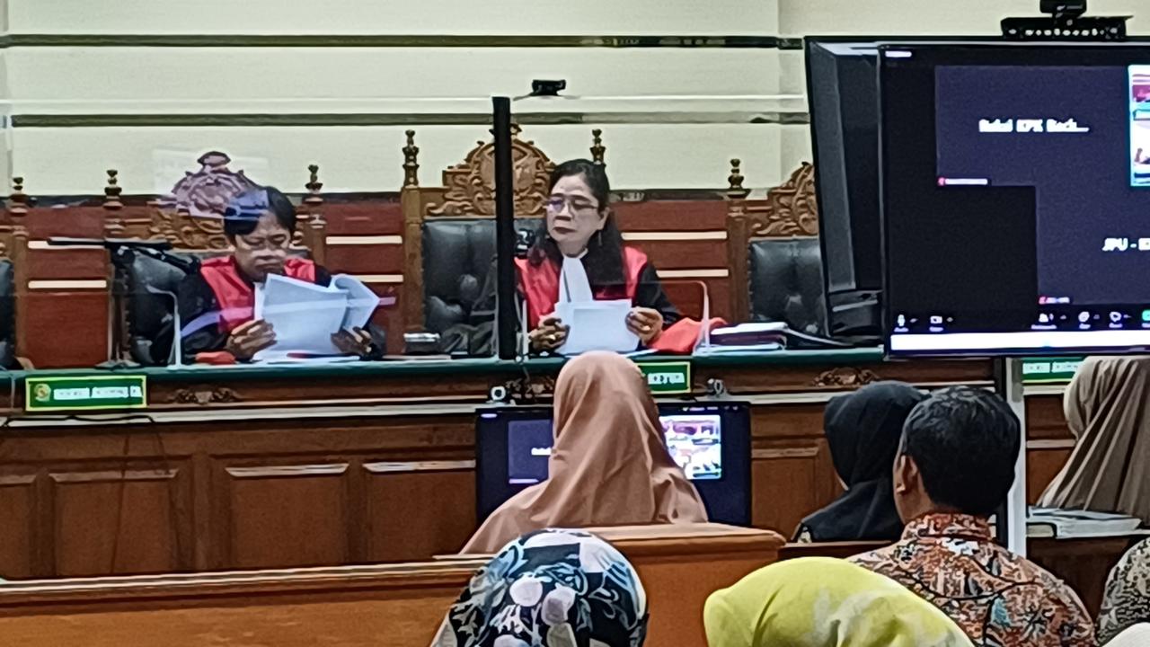 Buntut 3 Kolega Ditangkap Usai Terima Suap dari Terpidana, Hakim Tipikor Surabaya Minta Maaf Sebelum Sidang