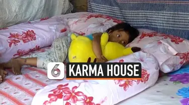 Karma House adalah sebuah studio tato di Bali. Didirikan Aren Bahia, seorang WNA asal Kanada. Tiap tahun, Karma House menggelar kegiatan amal, dinamai "Happy Mattress", sebuah gerakan membagikan kasur layak untuk anak-anak dari keluarga kurang mampu ...