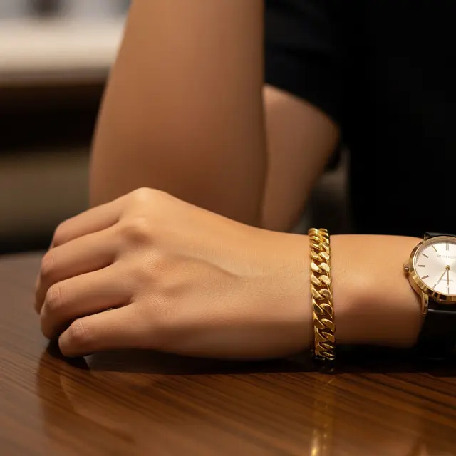9 Model Gelang Emas Rantai Mewah 5 Gram untuk Usia 40 Tahun, Elegan dan Berkelas