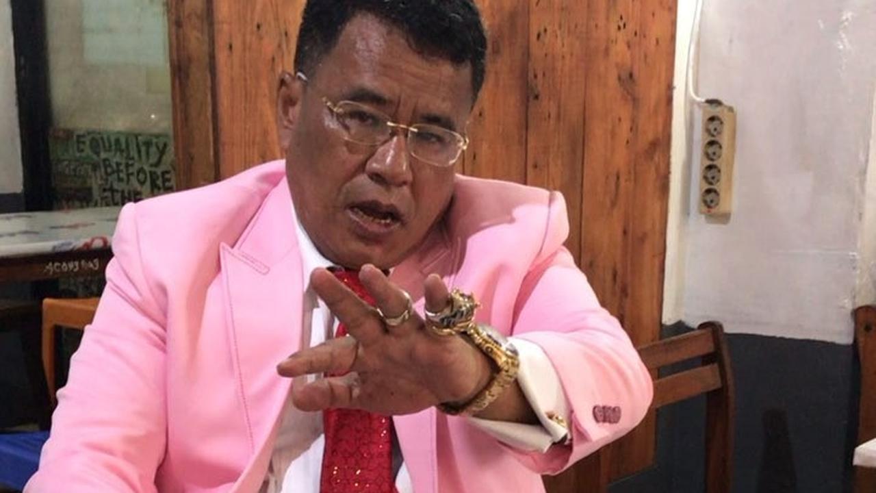 [Fimela] Hotman Paris Hutapea