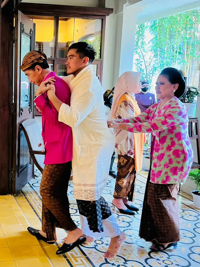 Kaesang Pangarep Jalani Prosesi Sungkeman dan Siraman Jelang Pernikahan