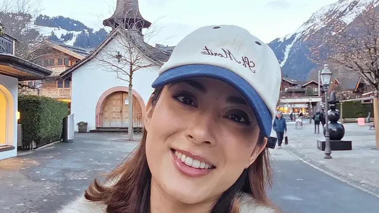Mantan Miss Nepal World Shrinkhala Khatiwada Dirujak karena Diduga Menikmati Privilege dari Nepotisme Politik
