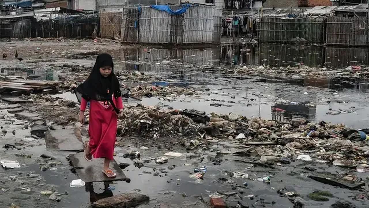 Beras berandil terbanyak yaitu 20,76 persen terhadap garis kemiskinan di perkotaan pada Maret 2023, sementara di pedesaan 29,79 persen.