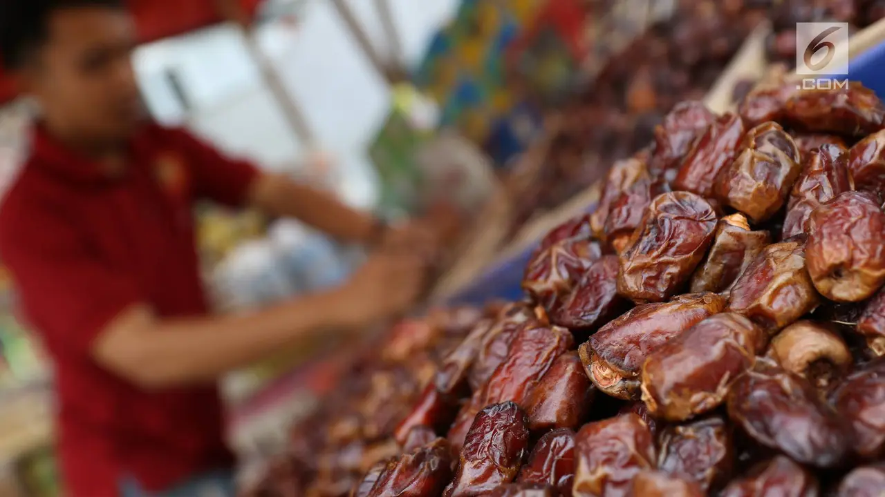 Kenapa Makan Kurma Harus Ganjil? Ini Alasan Menurut Hadis dan Medis