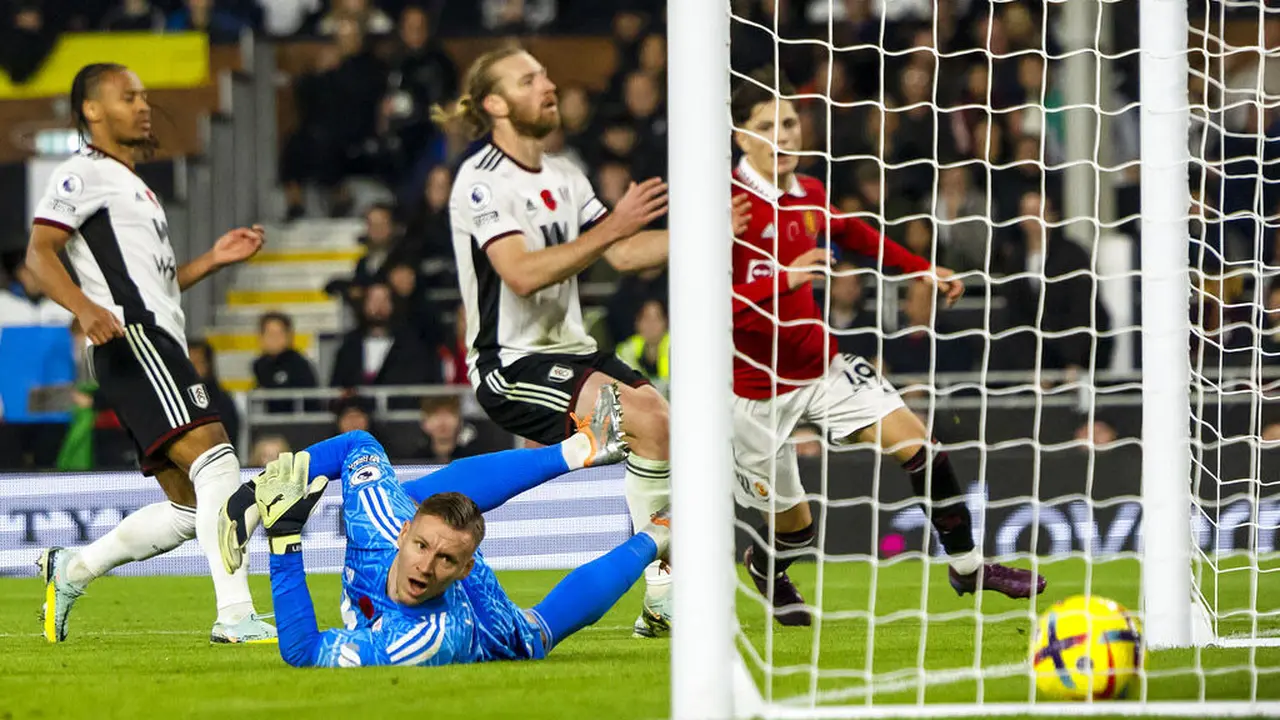 Foto: Melihat Aksi Garnacho Sang Pahlawan, MU Bungkus Fulham di Liga Inggris
