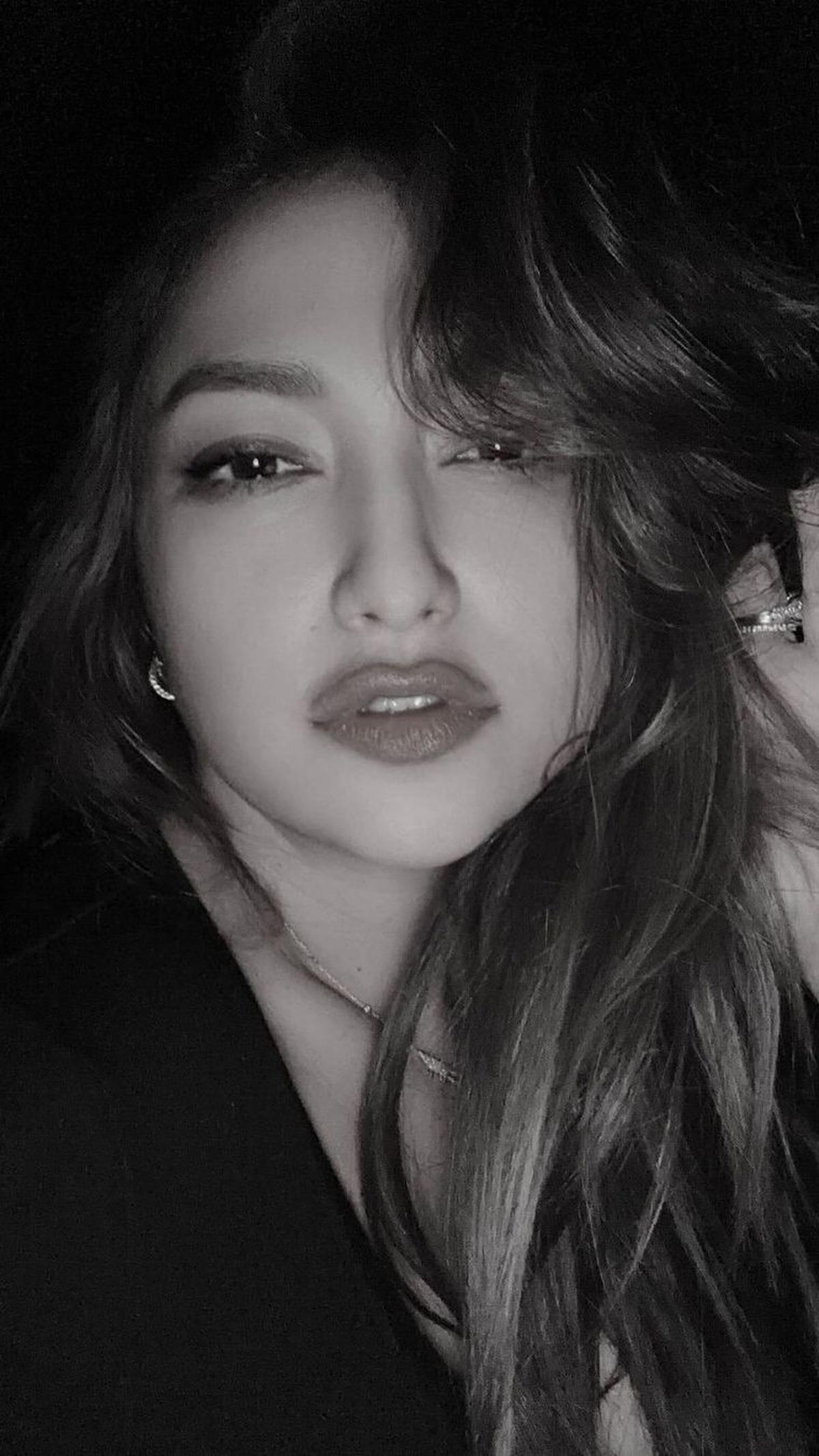 Rahma Azhari <br>