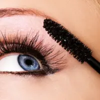 Kebiasaan menghapus maskara, jadi berimbas ke seluruh makeup? Ikuti cara ini kamu gak akan lagi seperti itu.