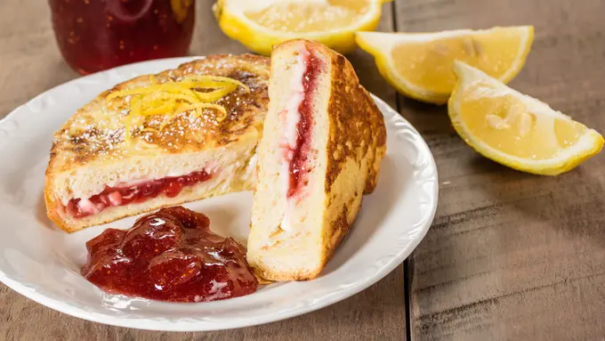 toast roti bakar cheesecake sandwich