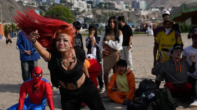 Pertarungan Aura di Peru (AP/Martin Mejia)