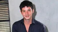4 Tipe Istri Idaman Mike Lewis