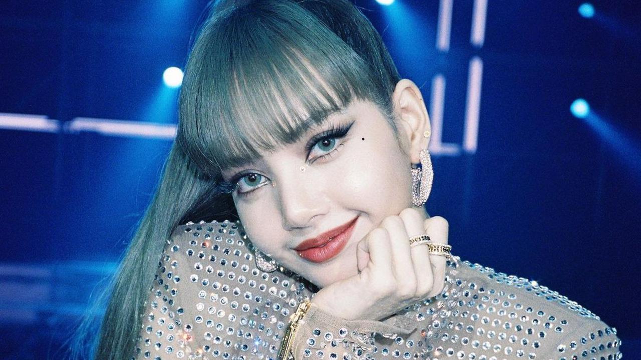Lisa BLACKPINK