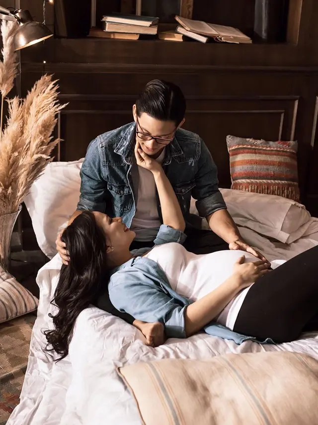 Potret Maternity Shoot Yuanita Christiani Bersama Indra Wiguna Tjipta
