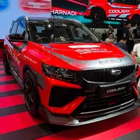 Pesona Geely Coolray Bergaya Racing Style di GIIAS 2026