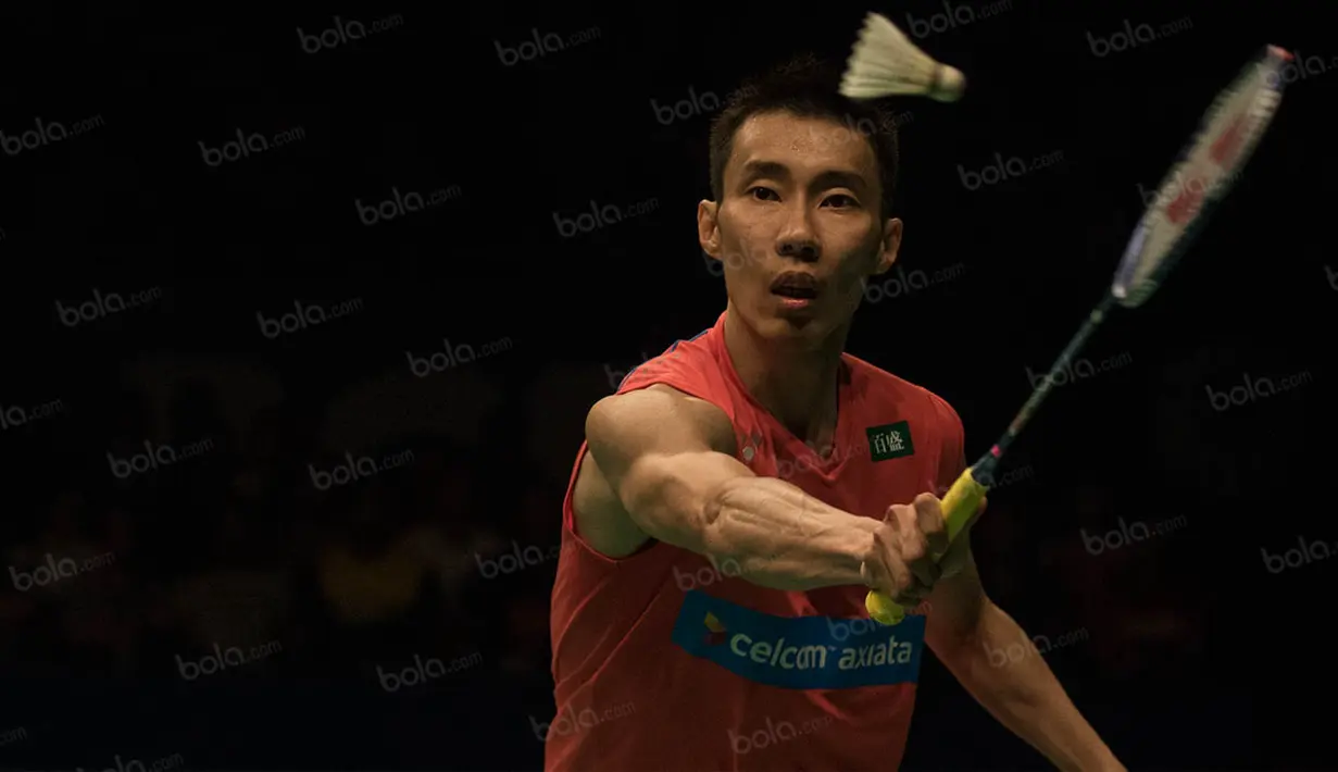 Terbukti pada laga semifinal itu, Lee Chong Wei, langsung menekan dan dengan mudah memenangi set pertama dengan angka 21-9 atas Ihsan Maulana Mustofa. (Bola.com/Vitalis Yogi Trisna)