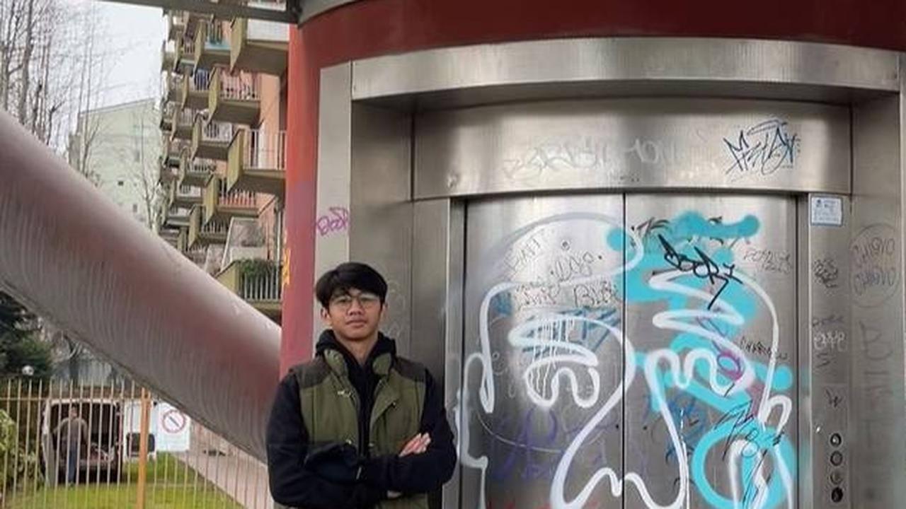 Ayman memberikan kontribusi