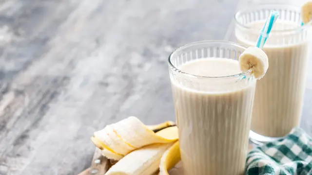 Cara Mudah Membuat Smoothies Tanpa Blender (photo by freepik.com)