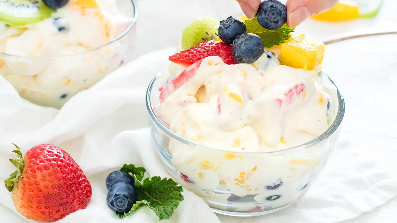 7 Resep Salad Buah Hemat yang Sehat dan Menyegarkan, Bisa Jadi Ide Jualan