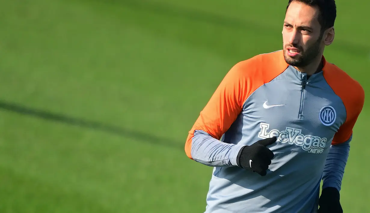 Inter Milan akan menjamu Real Sociedad di Giuseppe Meazza pada matchday 6 Grup D Liga Champions 2023/2024 di Giuseppe Meazza, Rabu (13/12/2023) dini hari WIB. (MARCO BERTORELLO / AFP)
