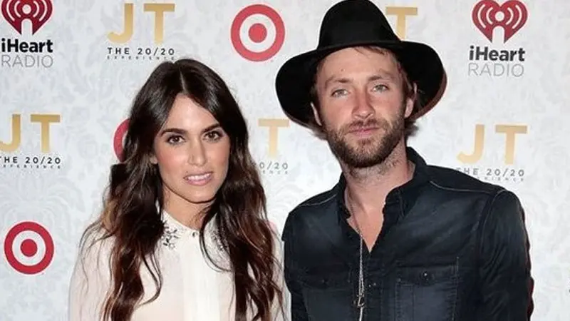 Nikki Reed dan Paul McDonald resmi bercerai