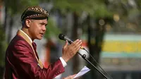 Gubernur Jawa Tengah, Ganjar Pranowo pamitan saat upacara peringatan HUT ke-78 Provinsi Jateng di Brebes. (Foto: Liputan6.com/Humas Pemkab Banyumas)