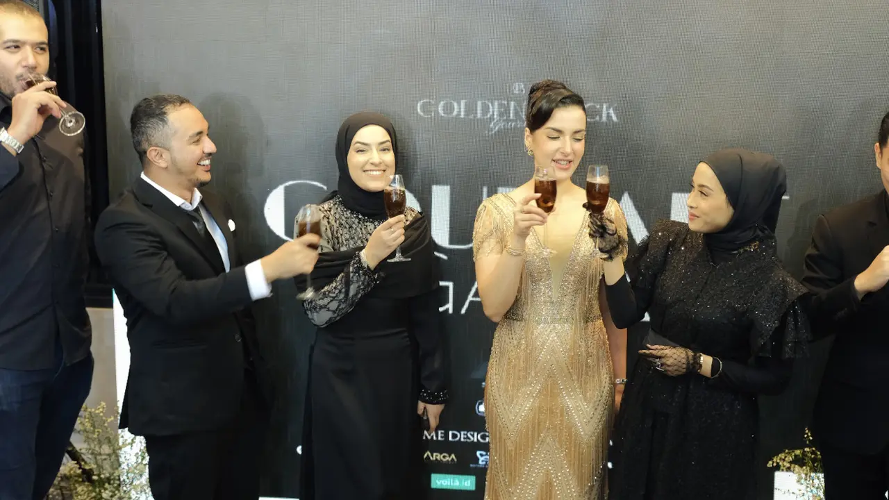 Golden Black Gourmet