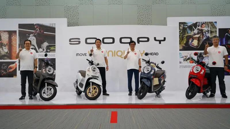 Mengalami perubahan dari sisi desain, mesin, rangka, dan fitur, PT Astra Honda Motor (AHM) secara resmi meluncurkan All New Honda Scoopy di Indonesia.