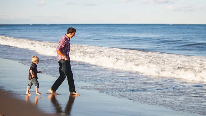 [Bintang] Nggak Semua Orang Layak Jadi Ayah, 3 Zodiak Ini Misalnya