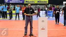 Direktur Utama Indosiar, Imam Sudjarwo memberi sambutan saat Grand Final Proliga 2017 di GOR Among Rogo, Yogyakarta (23/4). Jakarta Elektrik PLN keluar sebagai Juara Proliga 2017 mengalahkan Jakarta Pertamina Energi. (Liputan6.com/Johan Tallo)