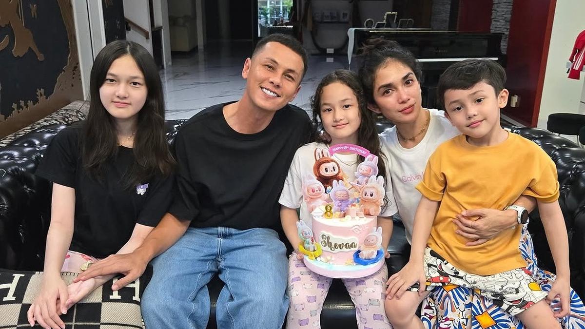 Potret Sederhana Ulang Tahun Sheva Anak Ussy Bareng Keluarga, Amel dan Ara Absen