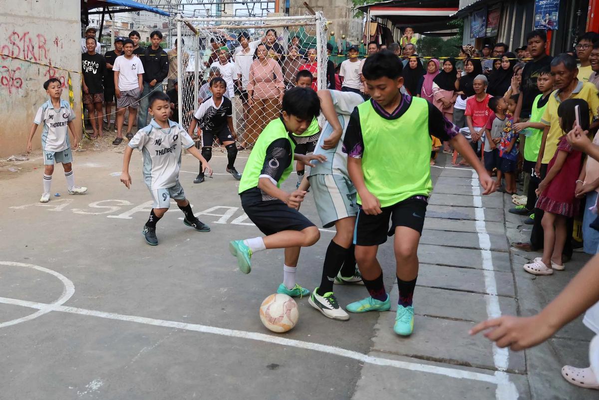 FOTO: Liga Aspal U 13 Hidupkan Semangat Sepak Bola Anak di Menteng Jaya
