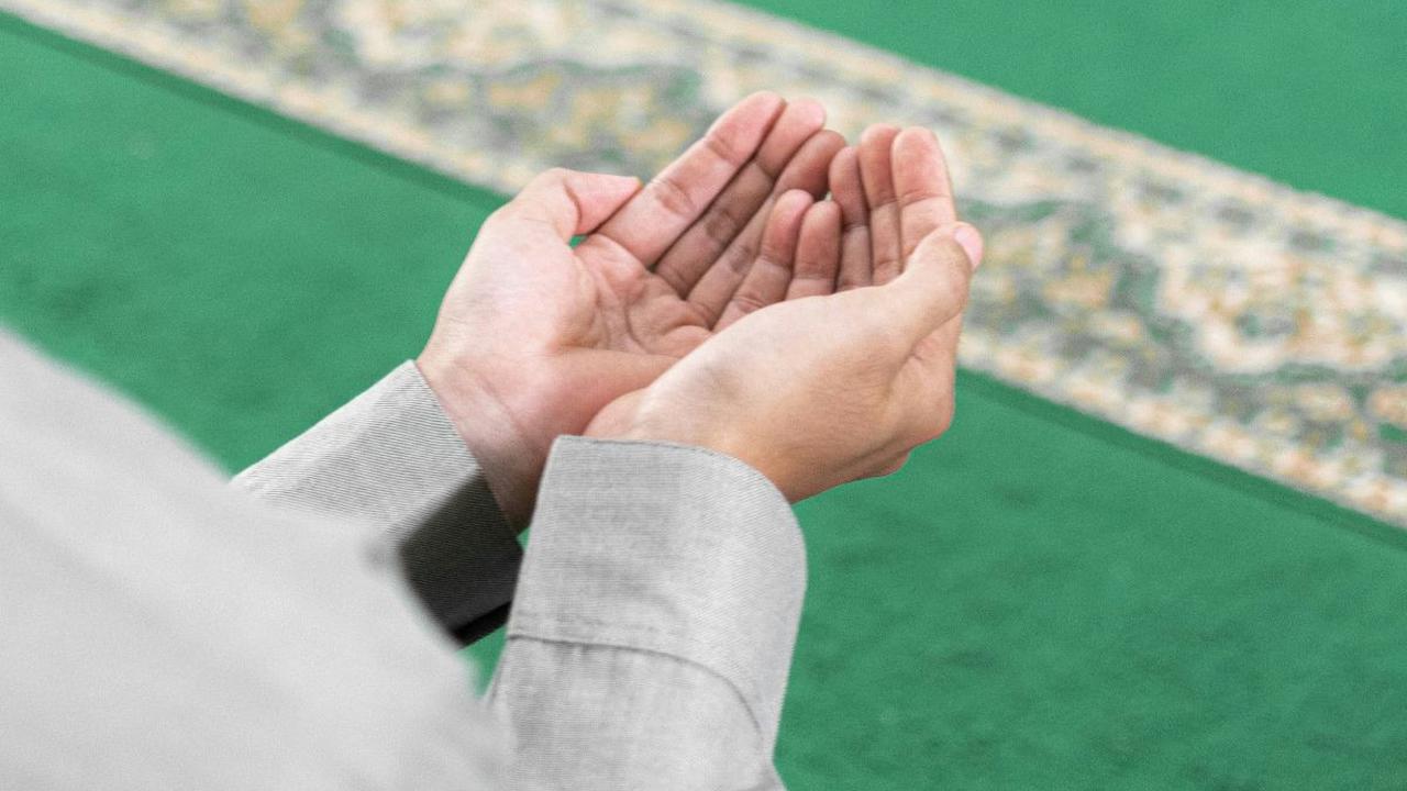 Doa Akhir Tahun 2023 dalam Islam, Lengkap beserta Arti dan Keutamaannya