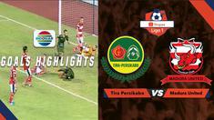 Berita video gol-gol yang tercipta pada laga Shopee Liga 1 2019 antara Tira Persikabo melawan Madura United yang berakhir dengan skor 2-2, Jumat (12/7/2019).