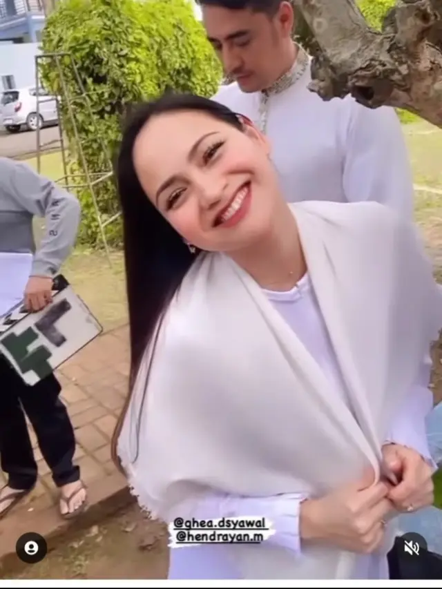 Ghea D'Syawal pulang kampung ke Indonesia usai dua tahun tinggal di Belanda dan Belgia (Foto: Instagram: fandefsulsel/jesse_boon)