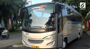 Hari kedua sosialiasi penerapan ganjil genap tol tangerang-jakarta,  animo masyarakat terhadap keberadaan bis premium sebagai sarana pengganti bagi masyarakat yang ingin ke jakarta masih terlihat sepi.