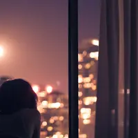 Mengandalkan alunan gitar, suara lembut dan sedikit sentuhan orkestra, deretan lagu akustik berikut bakal sukses membuai lamunanmu.