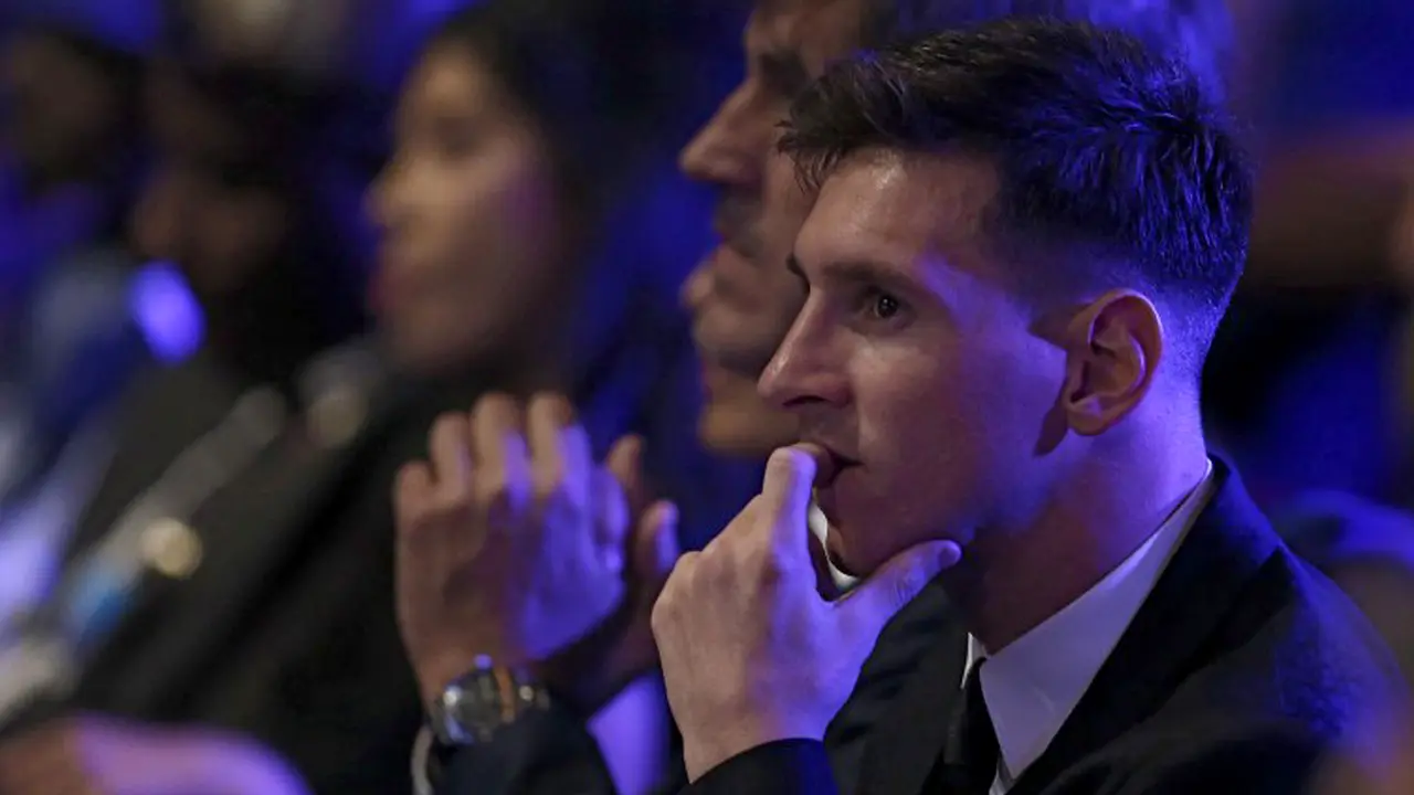 20150827-Lionel Messi Jadi Pemain Terbaik Eropa