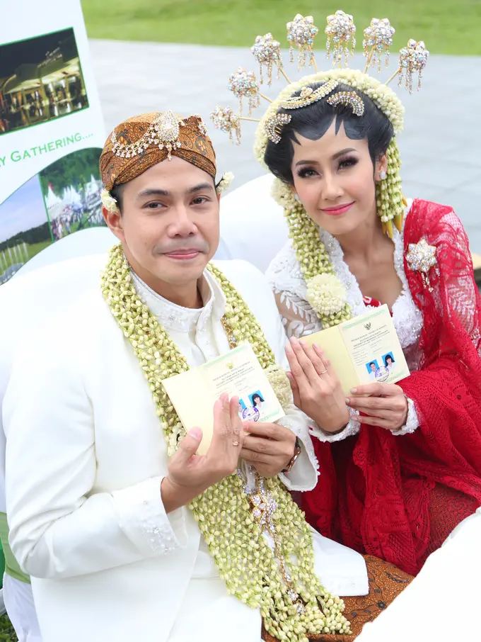 [Bintang] Ardina Rasti dan Arie Dwi Andhika