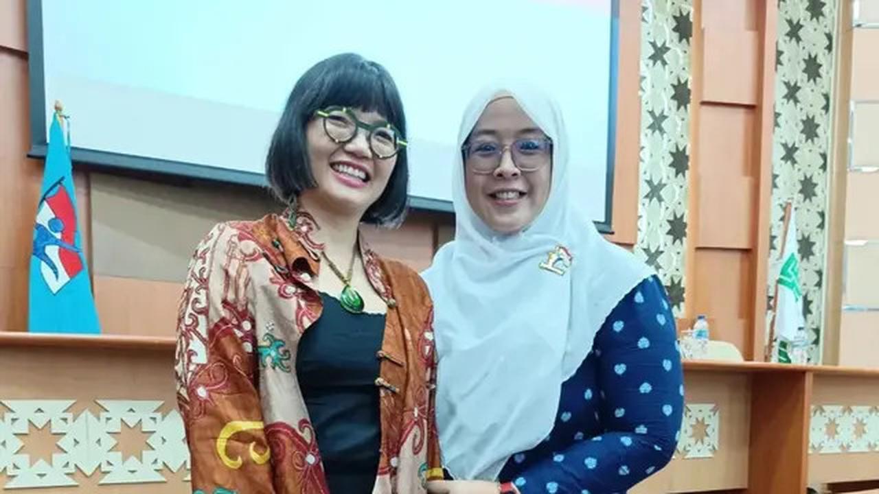 Wamen Stella Christie Ungkap Kacamata Uniknya Berhubungan dengan Statistik dan Ekspektasi Otak Manusia