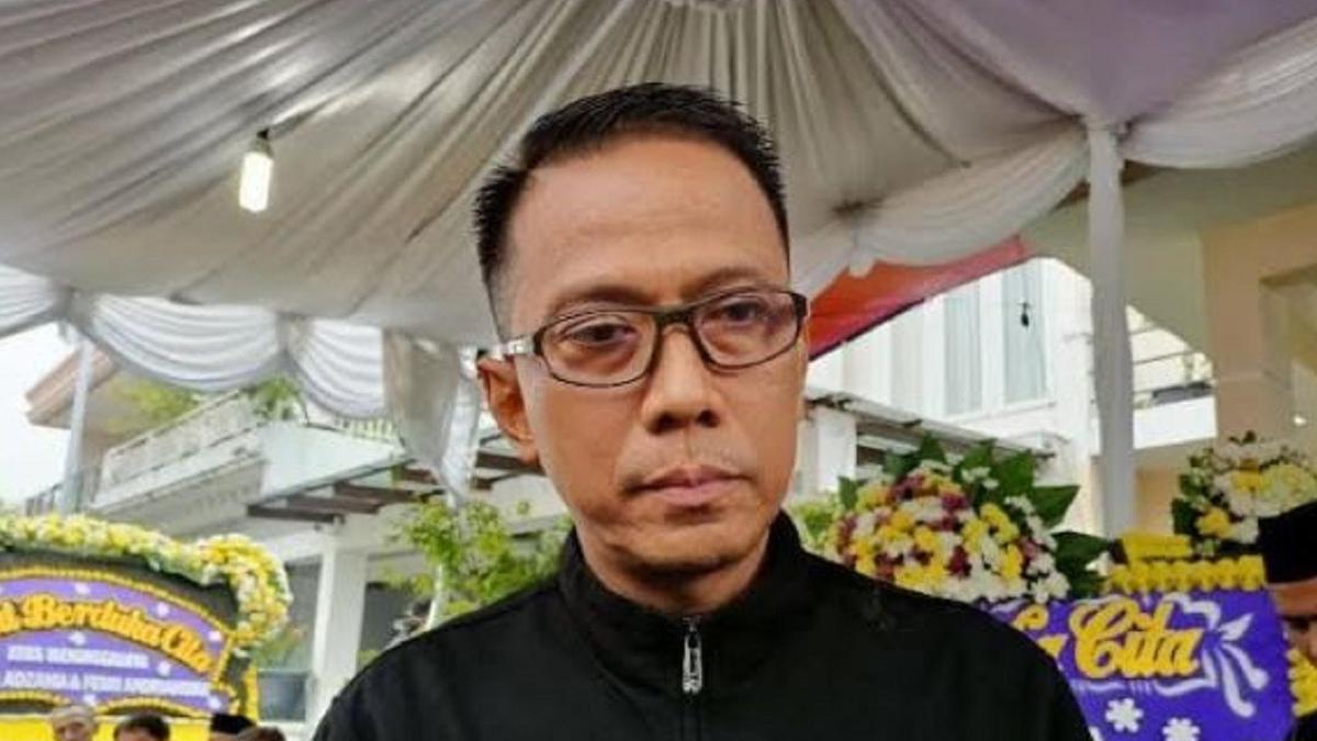 Doddy Sudrajat Hands Custody to H. Faisal But Wants Guardianship of Gala Sky Andriansyah thumbnail