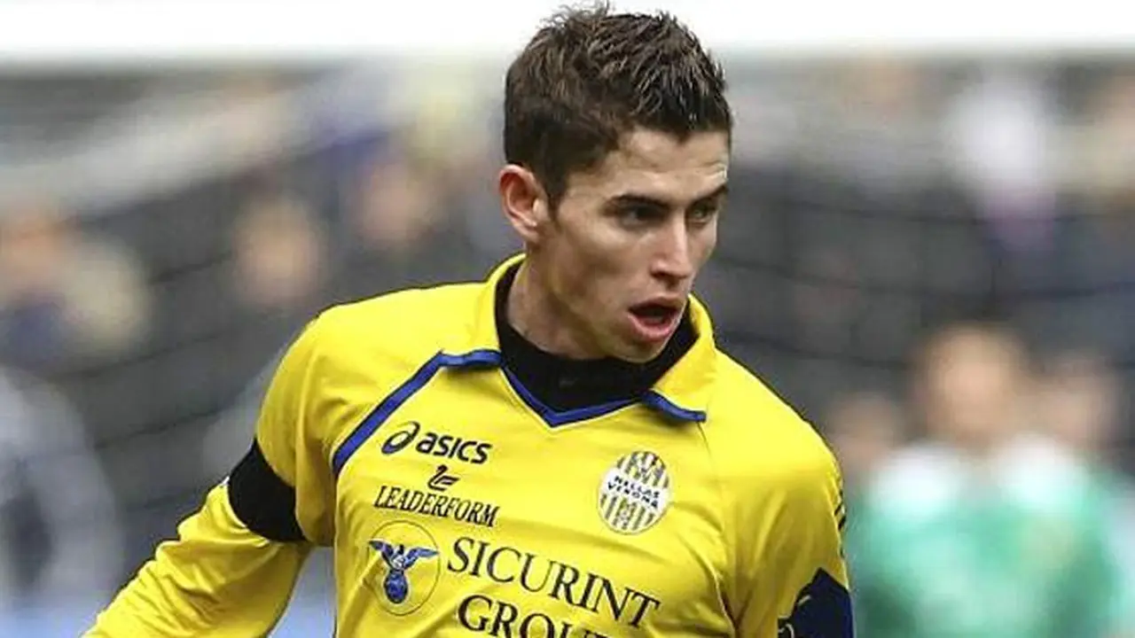 jorginho-verona-131101b.jpg