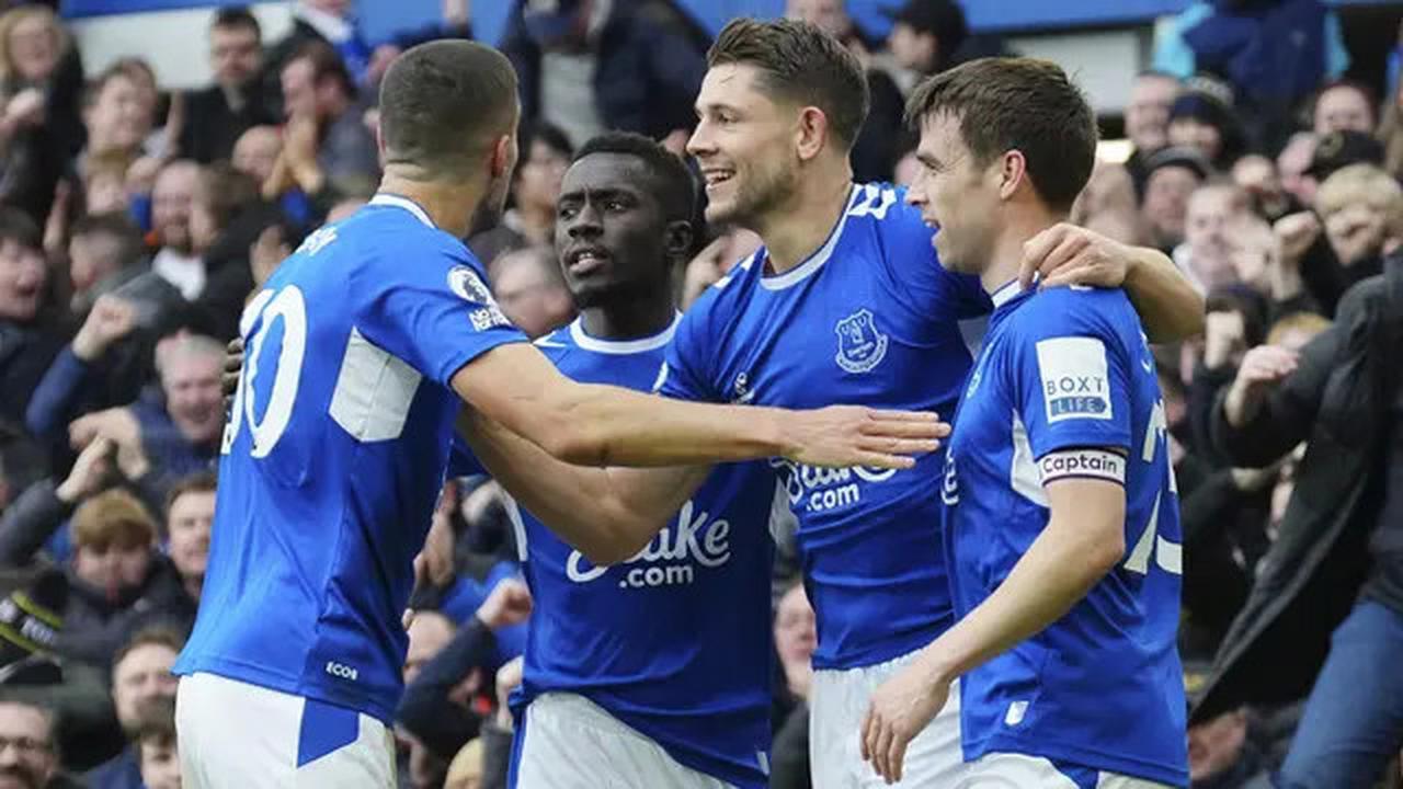 Chelsea Dapat Pukulan Telak Jelang Hadapi Everton: Selebrasi Berlebihan Enzo Maresca Berbuah Sanksi